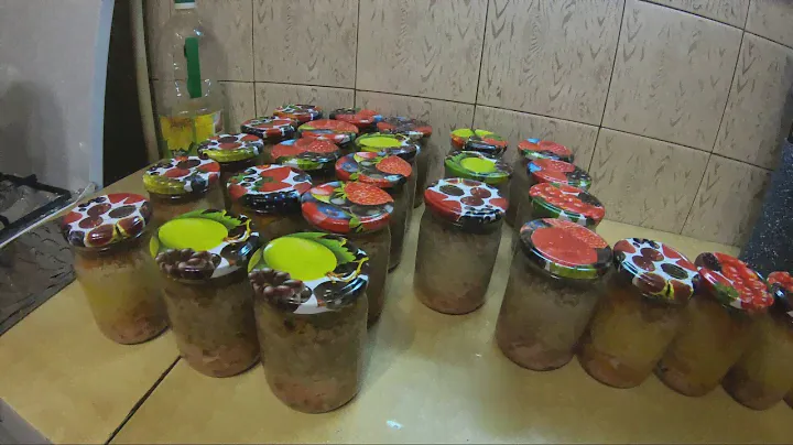 Паровой автоклав wein готовлю каши со свининой. Рис, перловка и гречка.